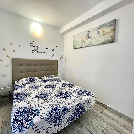Oasis Apartment