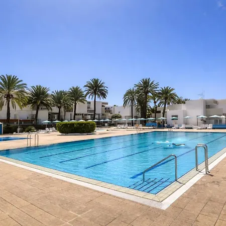 Oasis - Large Pool & Relax Апартаменты